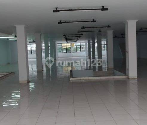 gedung siap huni jalan batu ceper, jakarta pusat 2