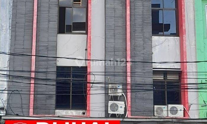 Ruko hadap jalan raya 4 lantai di Jl Biak Raya luas 75 m2 lokasi sangat setrategis Roxy Cideng Jakarta Pusat 1