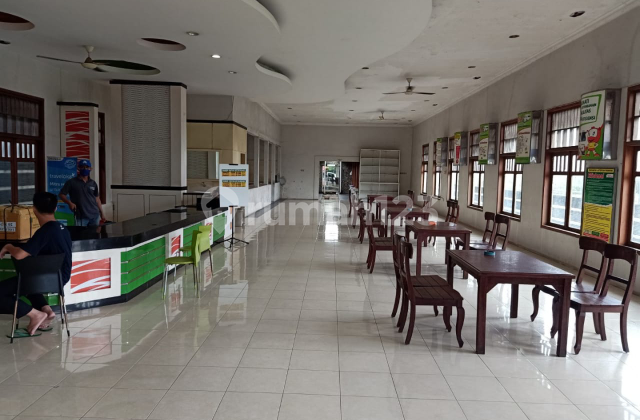 Kantor komersil untuk usaha dekat terminal Purwokerto Kantor komersil untuk usaha dekat terminal Purwokerto