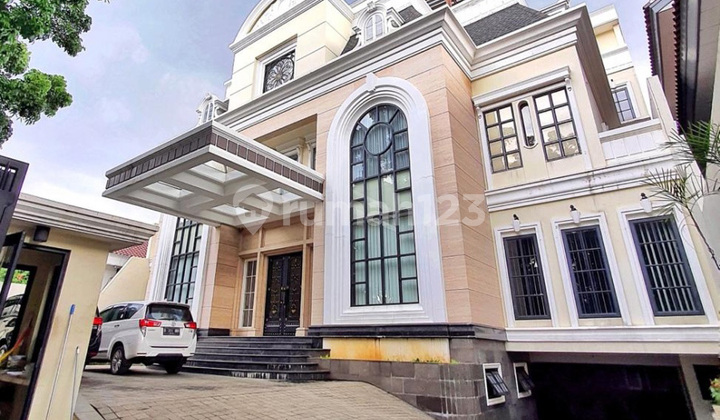 GEDUNG BOUTIQUE HOTEL, OFFICE, NEAR HANG LEKIR, KEBAYORAN BARU