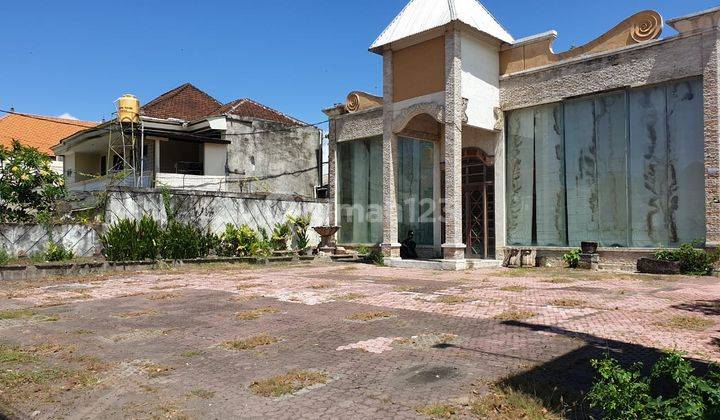 BONUS LAND FOR EX ASIAN RESTAURANT BUILDING ON MAIN ROAD SANUR 1