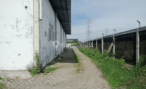 Gudang Di Menganti Gresik 2