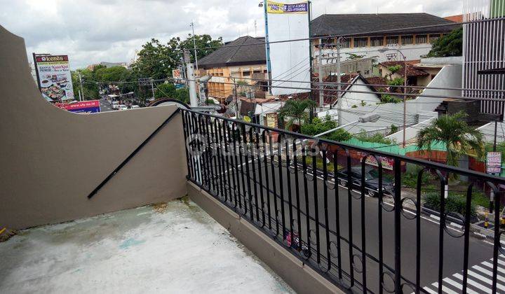 Rumah Toko di Pinggir jalan besar 1