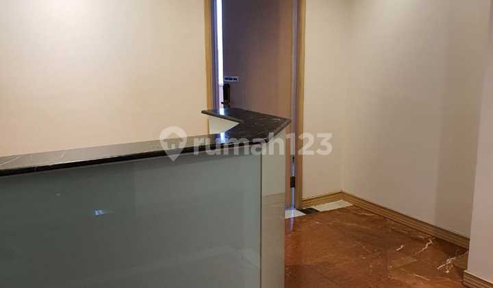 Kantor, Menara Sudirman, 218m², Tidak Berperabot