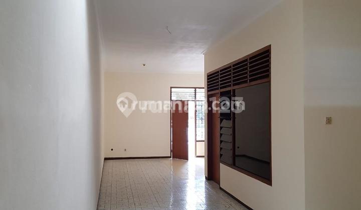 Strategic Shop House on Jl. Jensud, East Purwokerto, Purwokerto Strategic Shop House on Jl. Jensud, East Purwokerto, Purwokerto