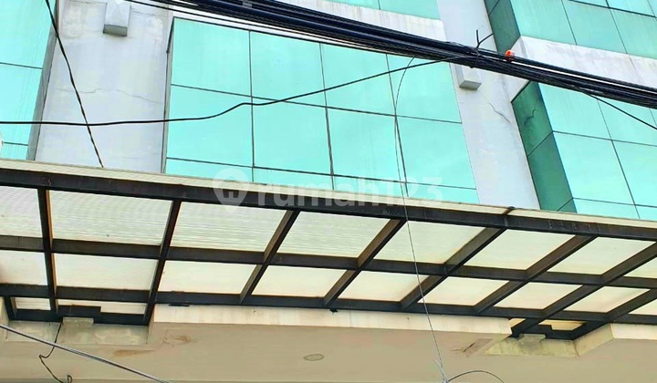 Andre Tjhia Ruko Baru 4 Lantai 10 menit dr Puri Indah Lokasi Strategis dekat Akses Keluar Masuk Tol