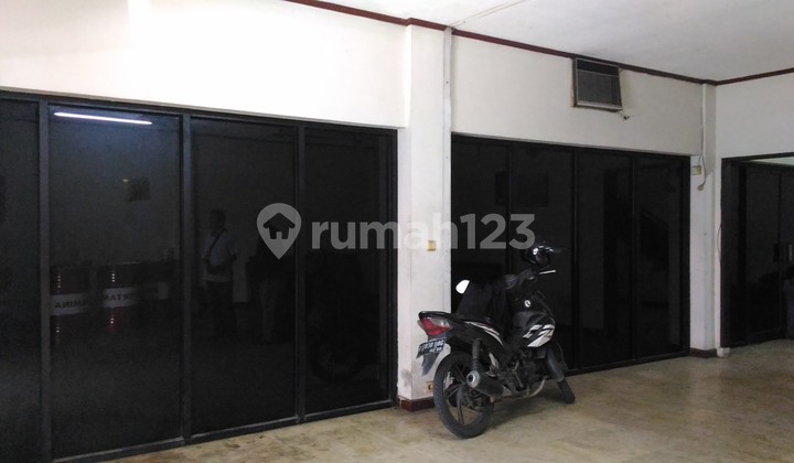 ruko di hayam wuruk jakarta pusat