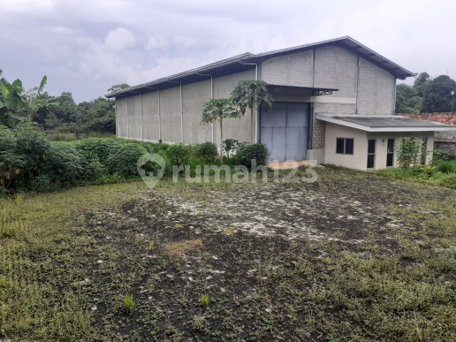 GUDANG SIAP PAKAI harga rp.6 M nego