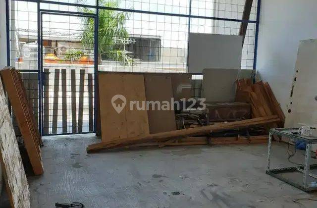 Ruko 3.5 Lantai LT 75 m2 LB 275 m2 Rungkut Megah Raya Surabaya 1