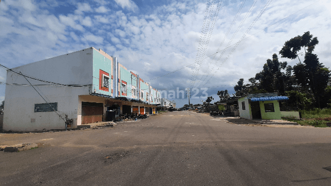 Ruko 4 Unit Gandeng Hook dan Std, Bangunan 2 Lantai 2