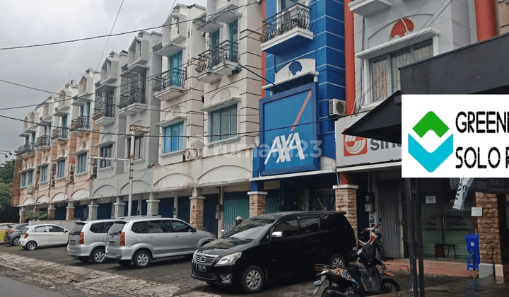 RUKO 3 LANTAI STRATEGIS DI JALAN URIP SUMOHARJO SOLO 2