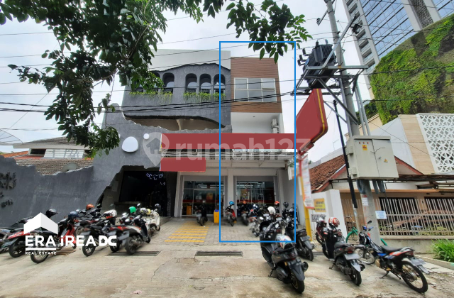 Ruko tengah kota lokasi strategis di Pekunden dalam Semarang tengah Ruko tengah kota lokasi strategis di Pekunden dalam Semarang tengah