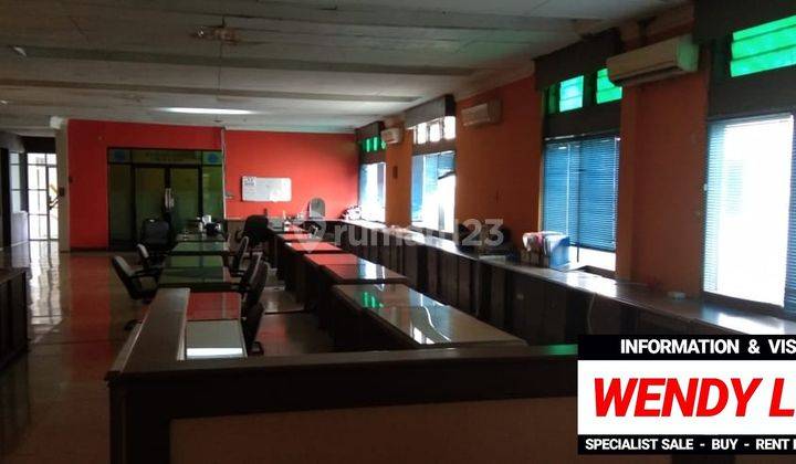 KANTOR / RUANG USAHA STRATEGIS di Jl KRAMAT RAYA, JAKPUS 1