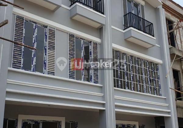 Dijual Ruko Murah di Pinggir Jalan BSD, Tangerang Dijual Ruko Murah di Pinggir Jalan BSD, Tangerang