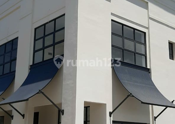 Soho Royal Residence