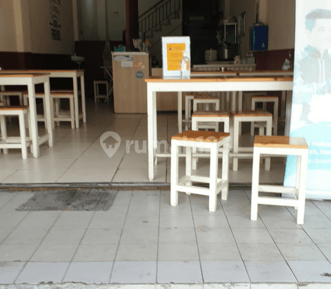 Ruko 2 Lantai Lokasi Bagus di Pasar Laris Taman Surya 1