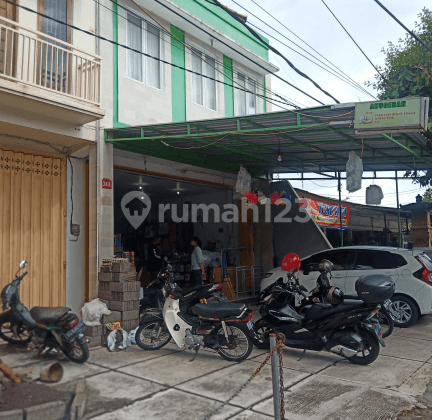 Renon 2-storey shophouse, Jalan Letda Reta Denpasar 1