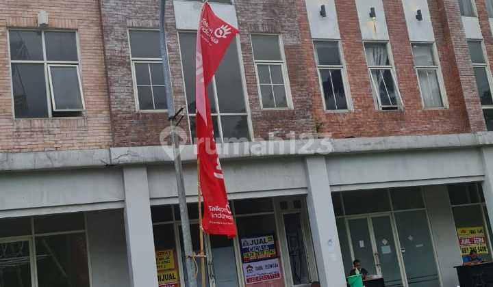 Jual dan Sewa Ruko 3 Lantai Siap Tempati di Ruko Amsterdam Blok B, Citragrand Semarang 1