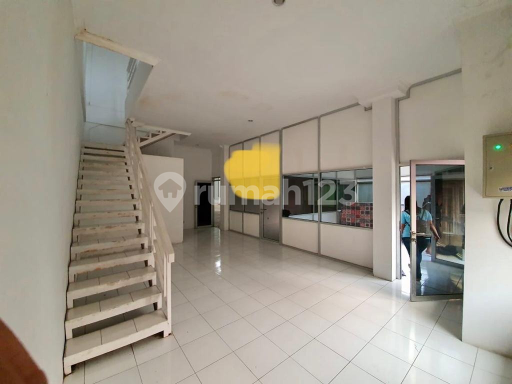 Gudang Siap Pakai Turun harga di Cibolerang Bandung