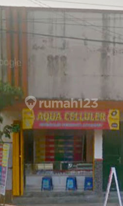 strategic tiny kiosk in the center of purwokerto city 1