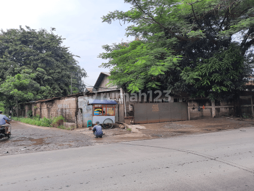 lokasi strategis di pinggir jln ceketing udik bekasi ,harga turun  1