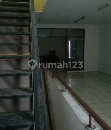 Medical Shop House Pondok Kelapa East Jakarta 2