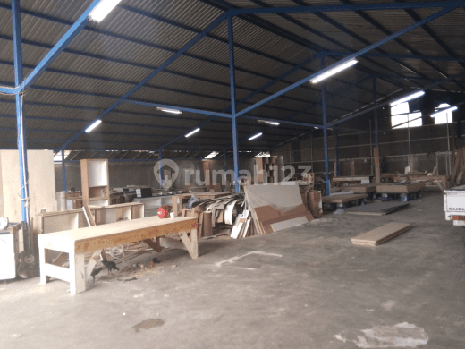 JUAL CEPAT WORKSHOP FURNITURE DI KARAWACI 2