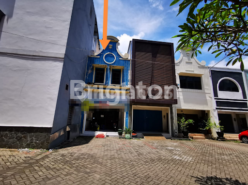 RUKO 2,5 LANTAI VILLA BUKIT MAS 1