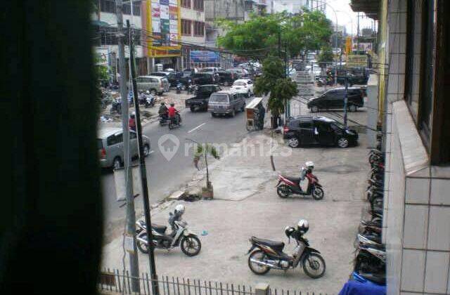 Ruko Strategis Di Pekanbaru Jl. Prof M Yamin 1