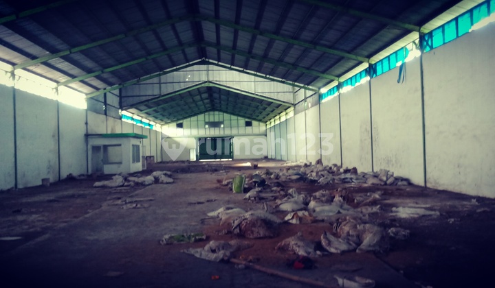 Cheap Factory/Warehouse with Industrial Permit in Kediri