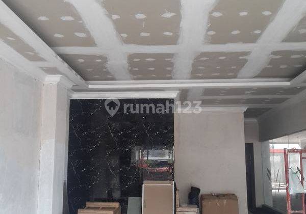 Ruko Gedung di area Menteng Jakarta Pusat, 5 lantai, brand new, ada lift 2