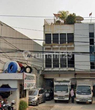 Ruko 4 Lantai di Jatinegara Bagus Dan Sudah Direnovasi  1