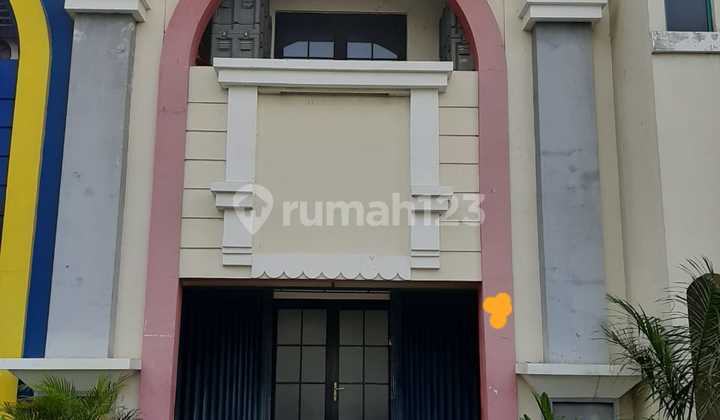 Golden Road Shop House Behind ITC BSD ready to use Golden Road Shop House Behind ITC BSD ready to use