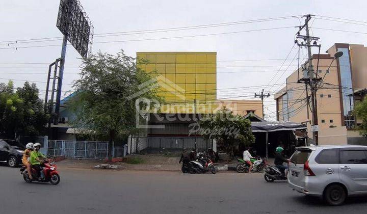 Ruko di Jenderal sudirman , Semarang ( Yl 2509 ) 1