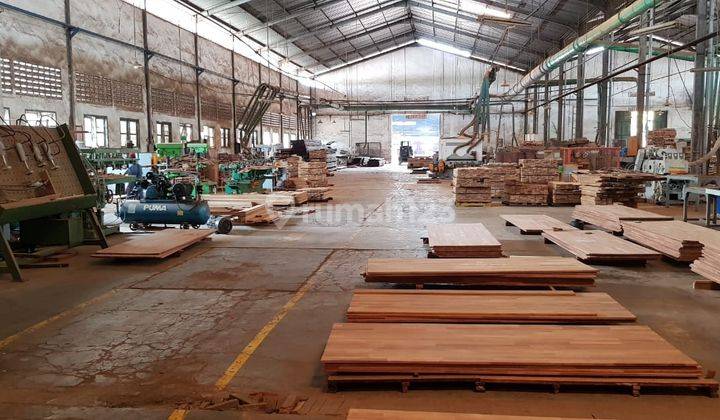 Pabrik Mebel Kayu Di Daerah Lokasi Waru Surabaya 1