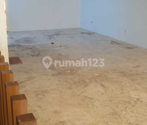 Furnished shop house in Raya Dian Istana can be KPR/installment.