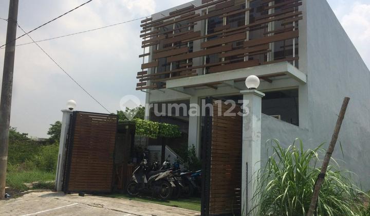 Furnished shop house in Raya Dian Istana can be KPR/installment.