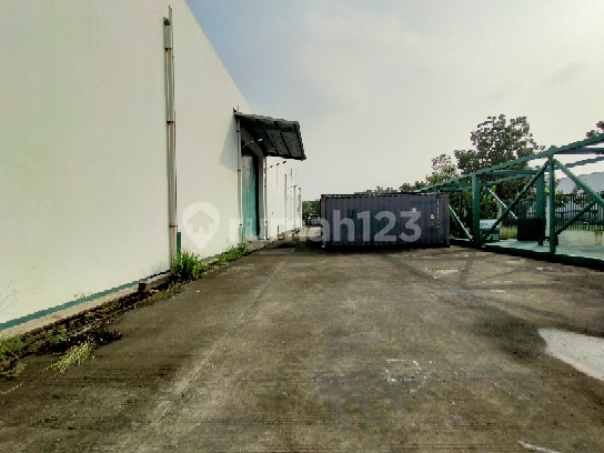 GUDANG DIJUAL DALAM KAWASAN KONDISI BAGUS 