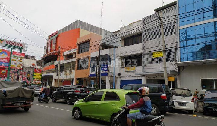 Ruko Siap Pakai di Karanggetas Cirebon akses jalan besar.. 2