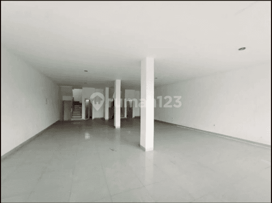 2 unit berendeng Ruko 3,5 LT mainroad sekitar Dago - Riau dekat Gedung Sate Bandung