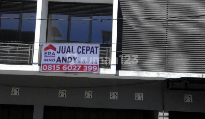 Ready-to-Use Shophouse in Kopo Katapang, Bandung