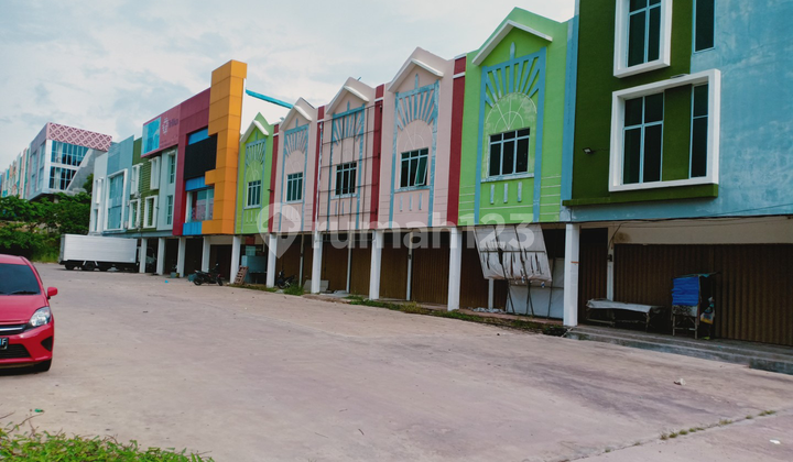 Di jual Ruko murah di batu aji dengan Ukuran besar 