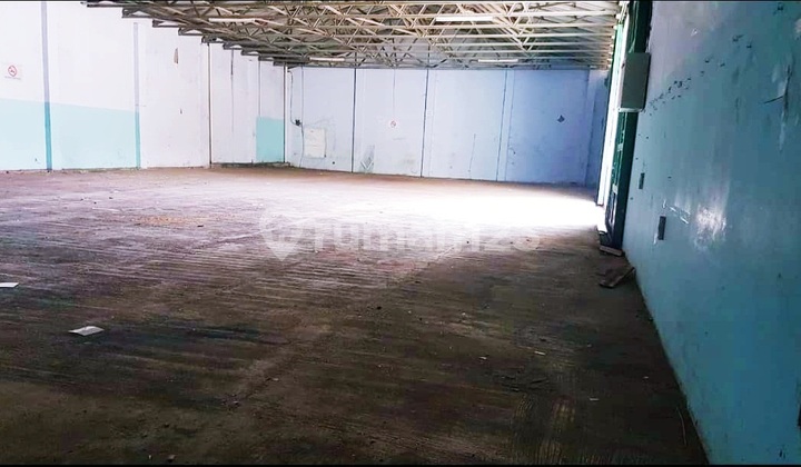 Di sewakan Gudang di Kompleks Satria Raya
