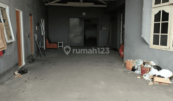  Dijual cepat Gudang plus kantor siap usaha dekat tol moh toha 1