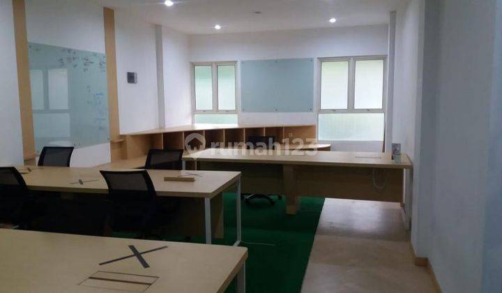 Disewakan Ruko Lokasi  Strategis Di Kebayoran Baru 1