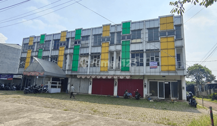 Ruko Super Strategis lokasi Hook di Bogor 1