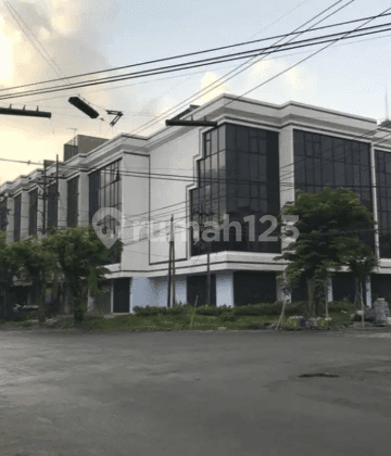 Ruko strategis 4,5 lantai Surabaya Atom 1