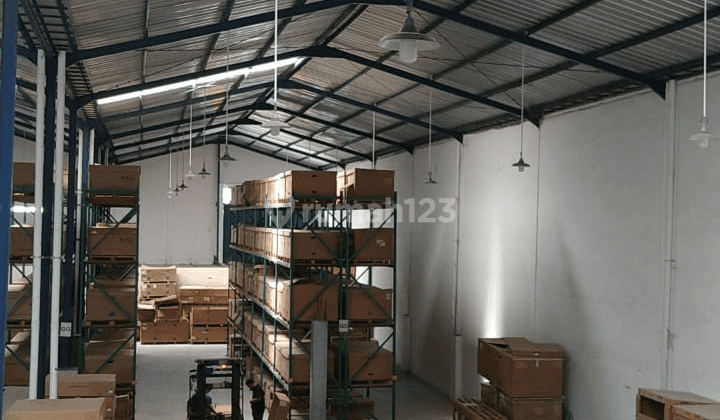 Gudang basar lokasi strategis samarinda 2