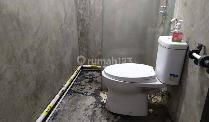 Disewakan Ruko 2 Lantai Hadap Timur Kemang S00 2