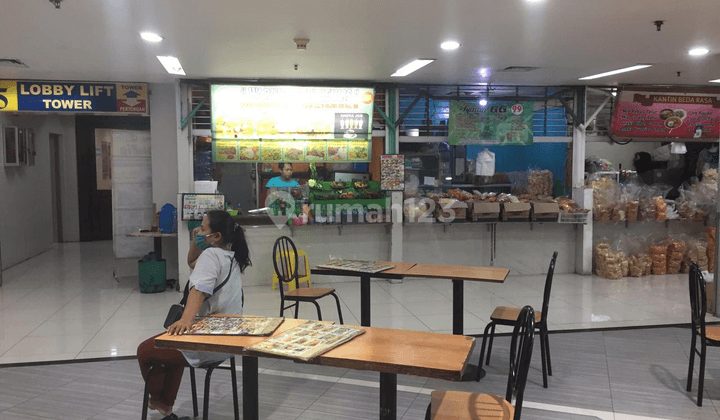 kios foodcourt di ITC Cempaka mas Jakarta pusat 2